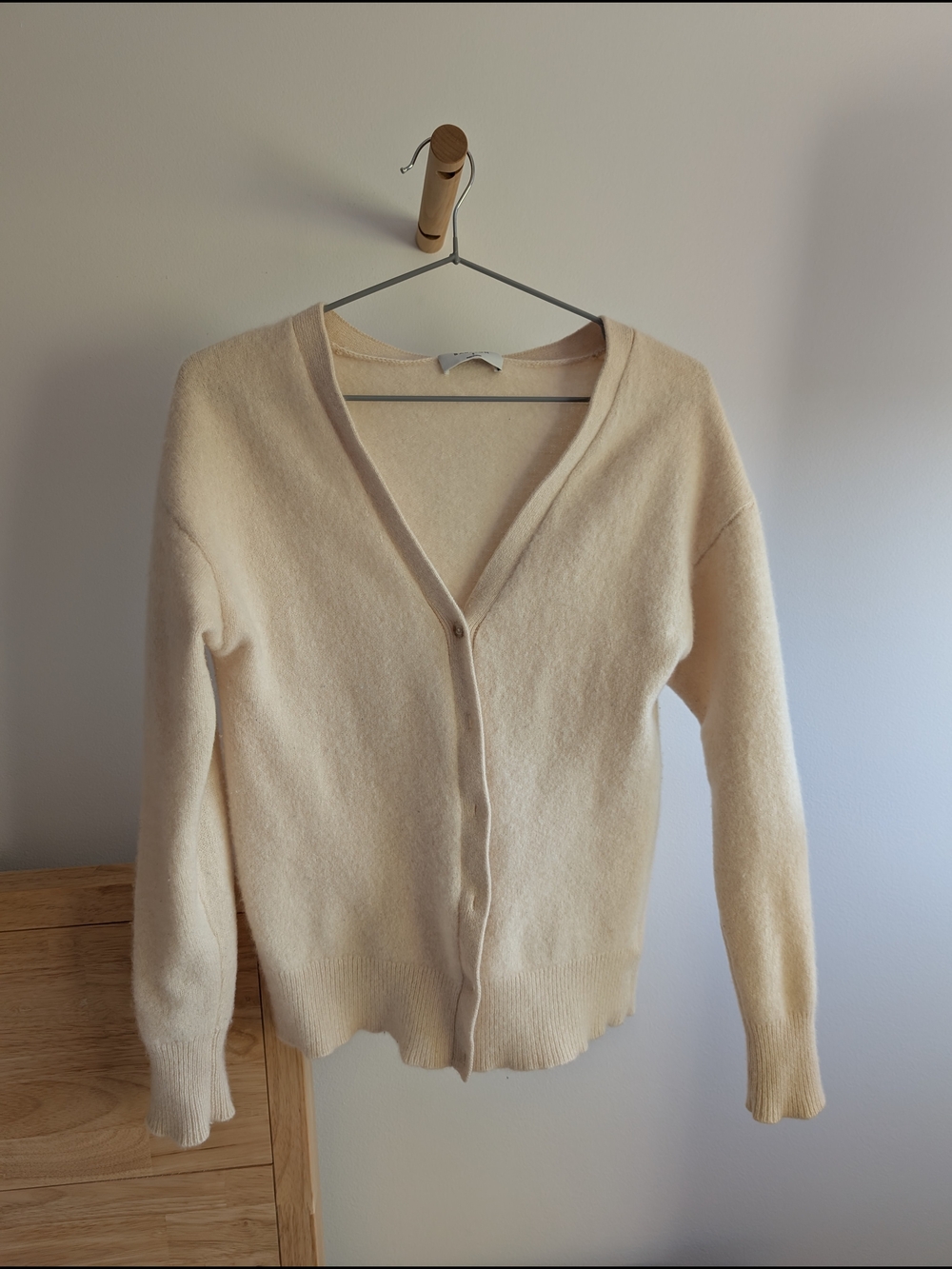 Aritzia Cream Button-Front V-Neck Cardigan